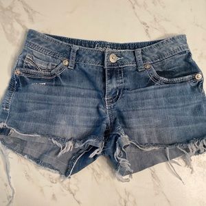 Amethyst jean shorts